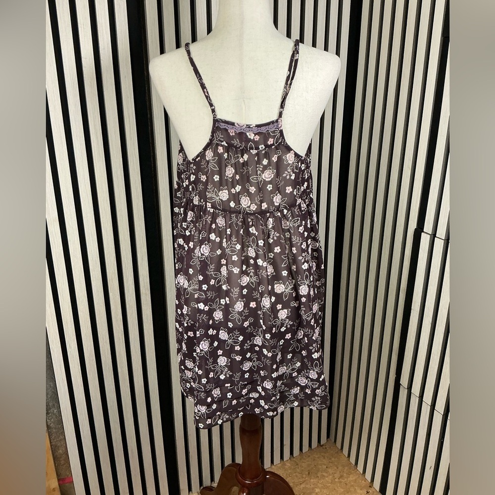 Victoria's Secret Purple Floral Chemise, Sz L - Picture 2 of 4